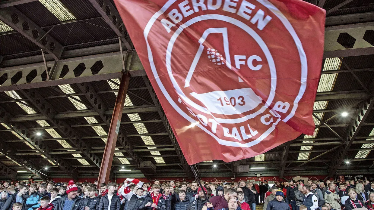 Die Fans vom FC Aberdeen freuen sich auf die Spiele in der Gruppenphase der Conference League.