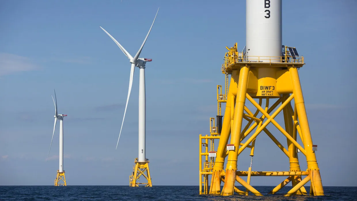 Offshore-Windräder stehen vor der Küste von Rhode Island.