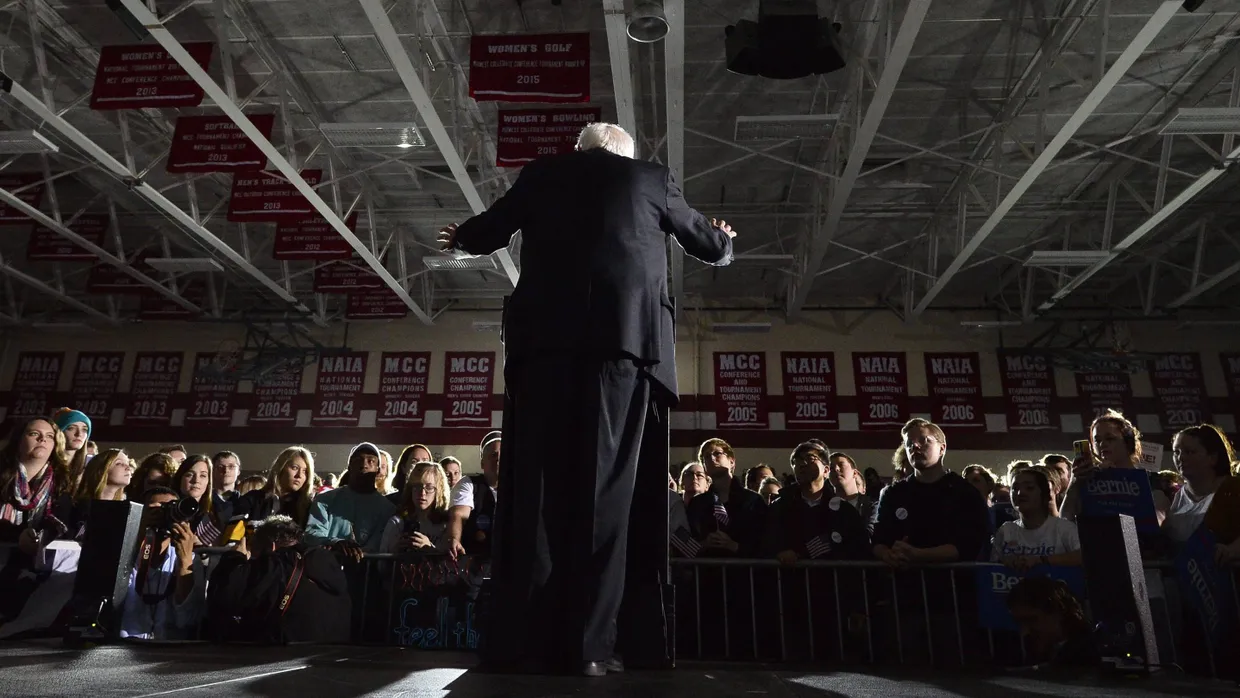 Bernie Sanders, der bei den Demokraten Hillary Clinton das Leben schwer macht, auf einer Wahlkampfveranstaltung in Iowa