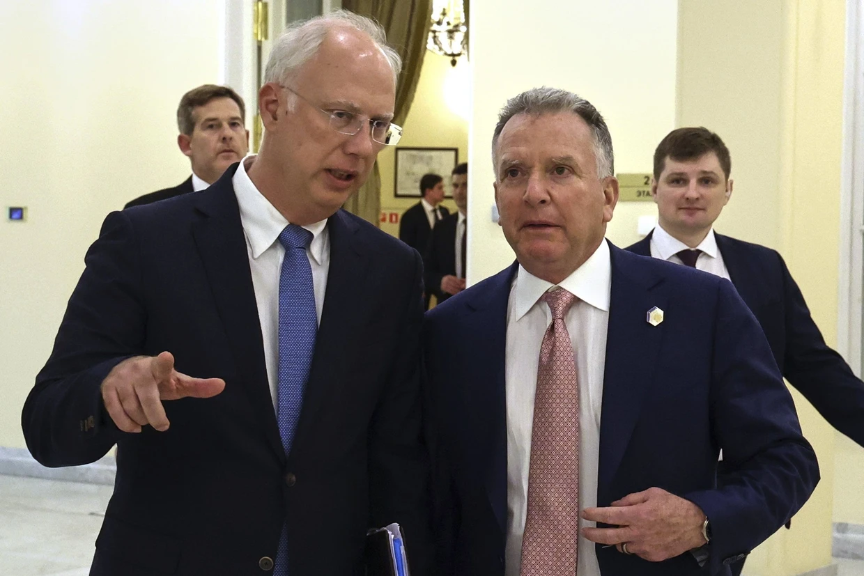 Real estate sharks who are supposed to broker peace: