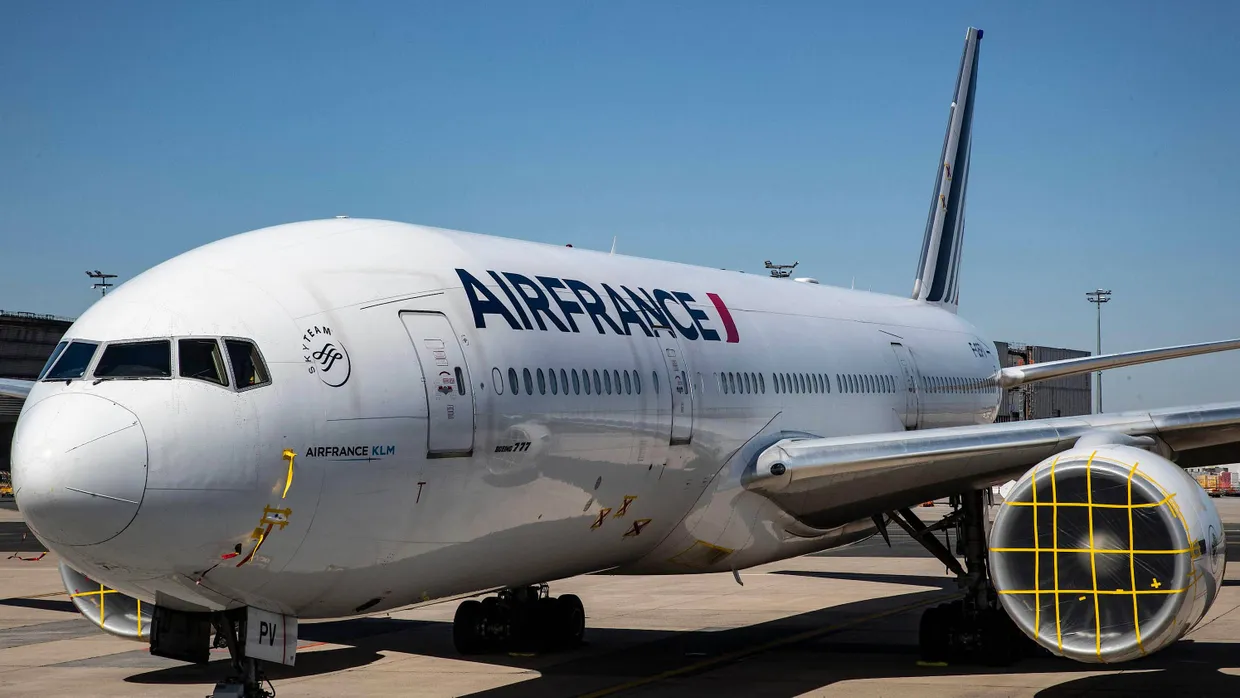 Am Boden: Eine Maschine der Linie Air France auf dem Pariser Charles-de-Gaulle-Flughafen