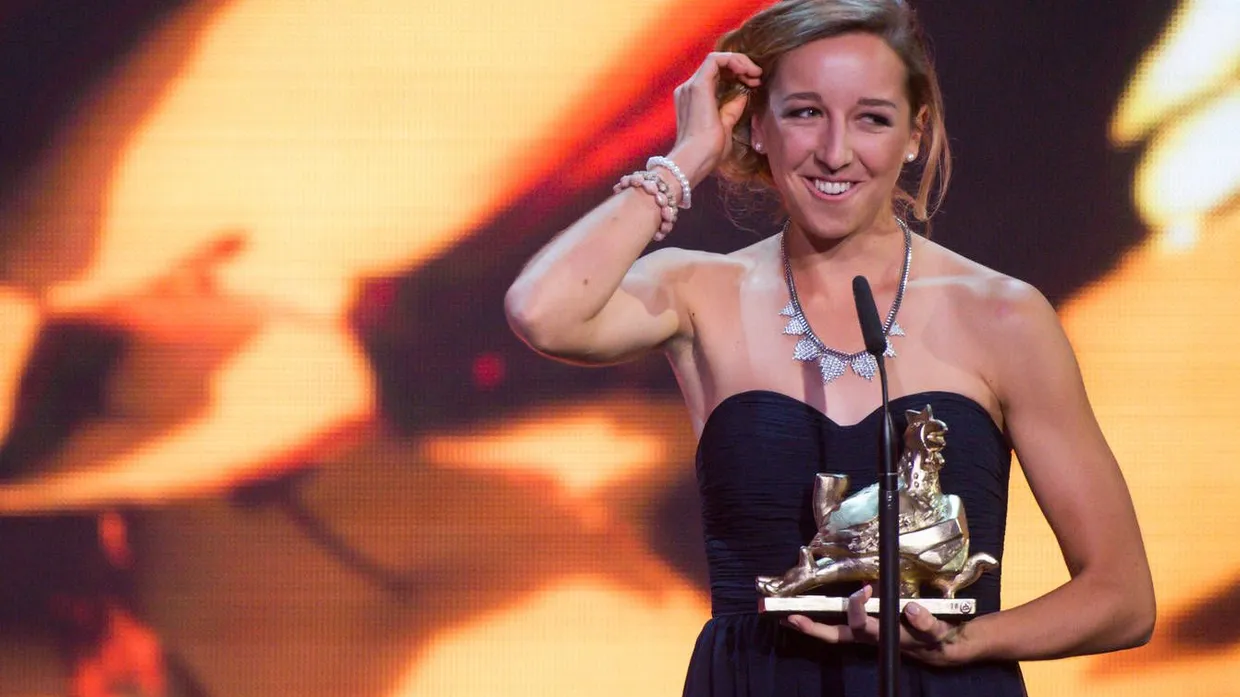 Auszeichnung auch in anderem Revier: Biathletin Franziska Preuß als „Aufsteigerin des Jahres“ mit dem Medienpreis „Goldene Henne“