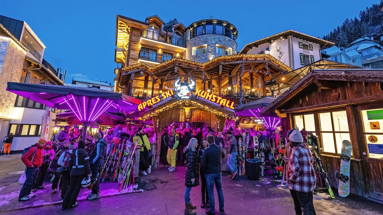 Tirol: Après-Ski trotz Kritik und Corona ungebremst | FAZ