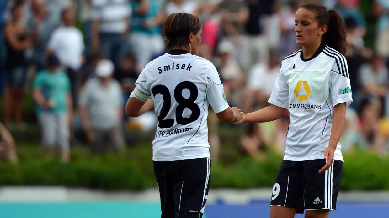Spiel gewonnen, Saison vergeigt: Spielerinnen des 1. FFC Frankfurt beim Sieg gegen Duisburg.