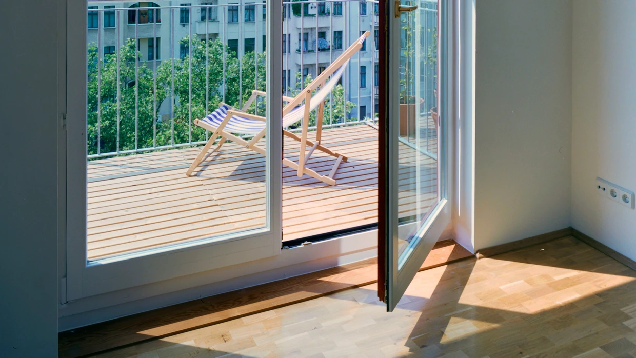 Ein sanierter Altbau in Berlin im Prenzlauer Berg hört sich zunächst attraktiv an.