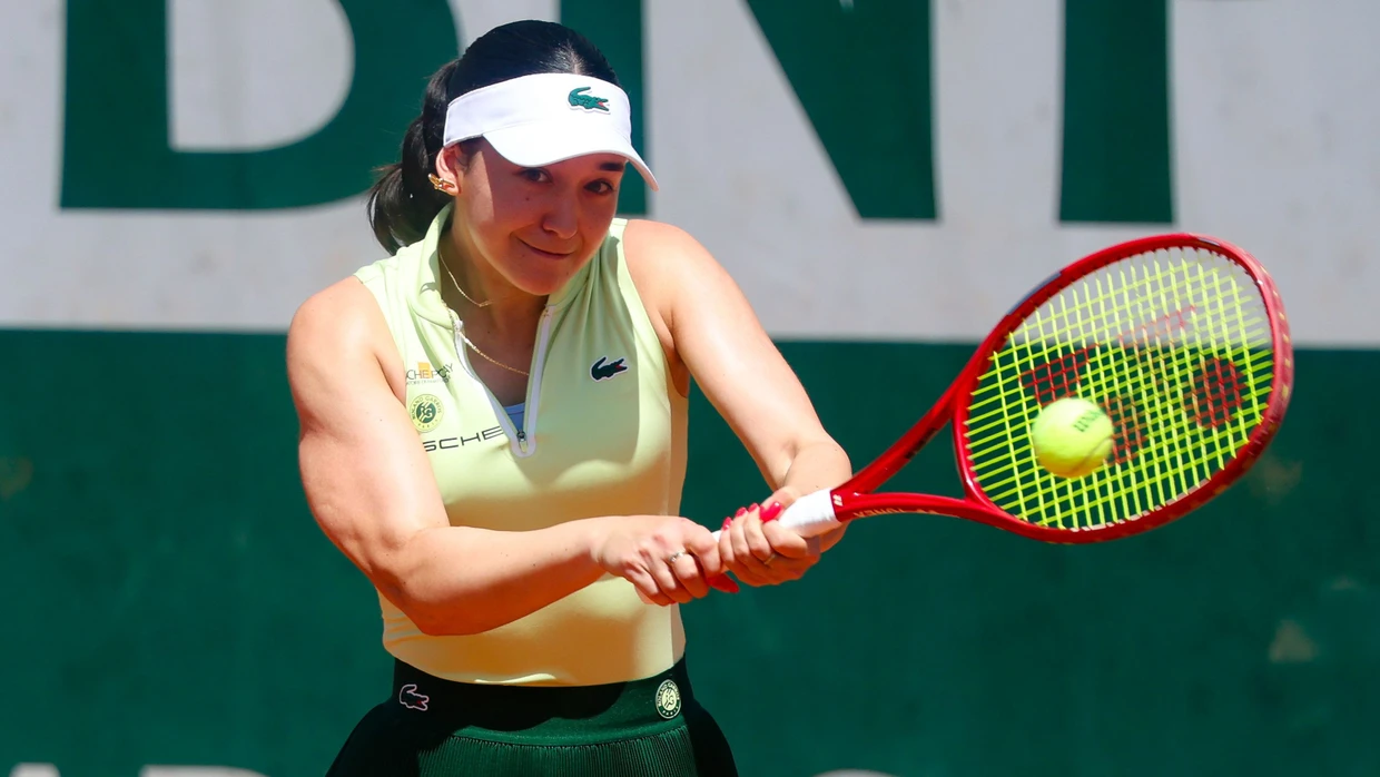 Eva Lys steht nach ihrem Erfolg gegen die Kroatin Petra Marcinko in der zweiten Runde des Grand-Slam-Turniers.