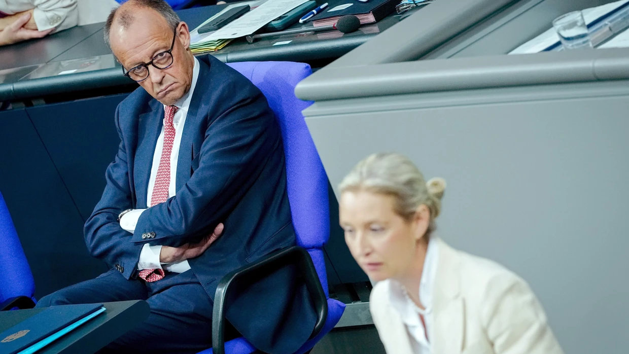Liveticker Bundespolitik Merz Und Weidel Treffen Bei Generaldebatte Im liveticker-bundespolitik-merz-und-weidel-treffen-bei-generaldebatte-im
