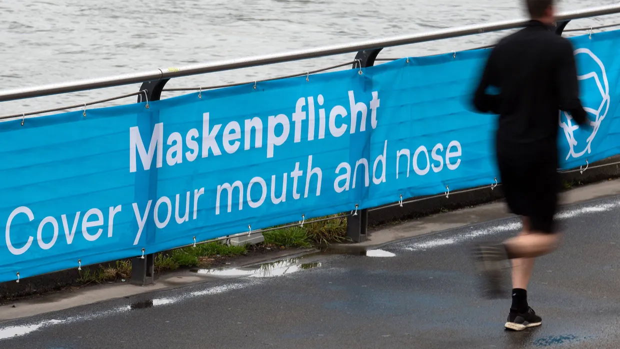Teilweise war gezielt dazu aufgerufen worden, sich wegen der Maskenpflicht bei der Antidiskriminierungsstelle des Bundes zu beschweren.