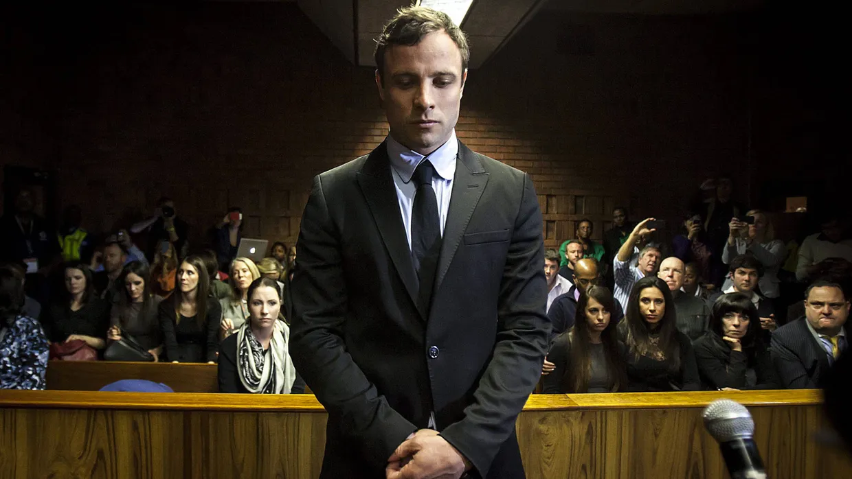 Oscar Pistorius bei der Verhandlung vor dem Amtsgericht in Pretoria im August 2013. (Archiv-Foto)