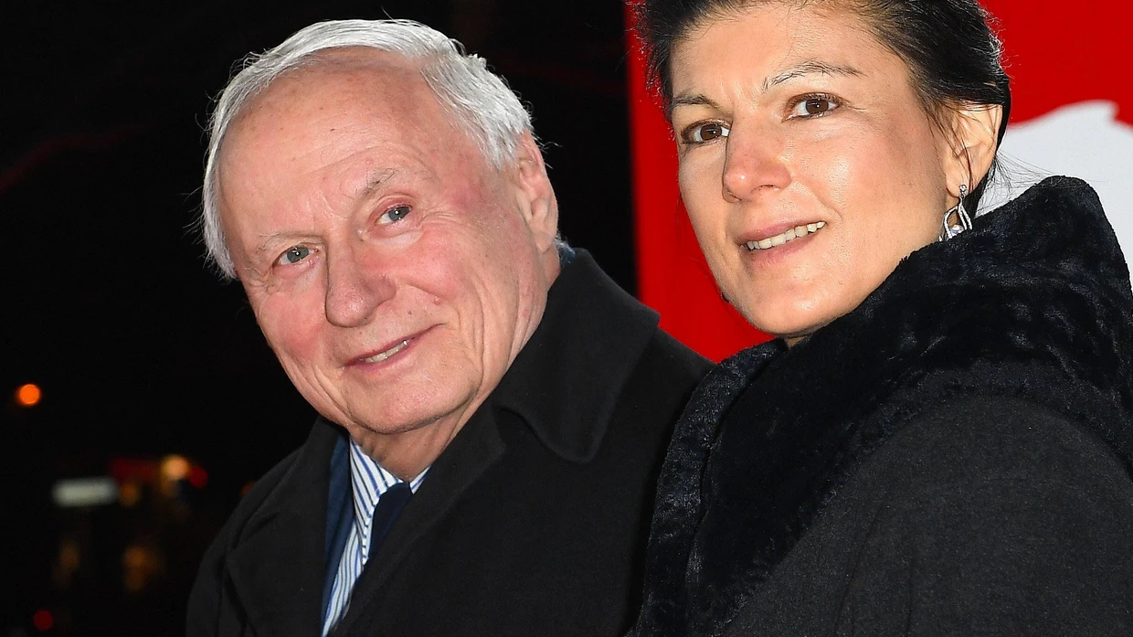 Linke Bewegung "Aufstehen": Laut Lafontaine 50.000 Unterstützer | FAZ