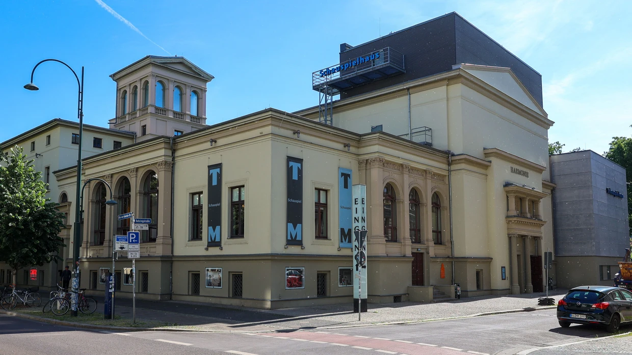  das Theater Magdeburg.