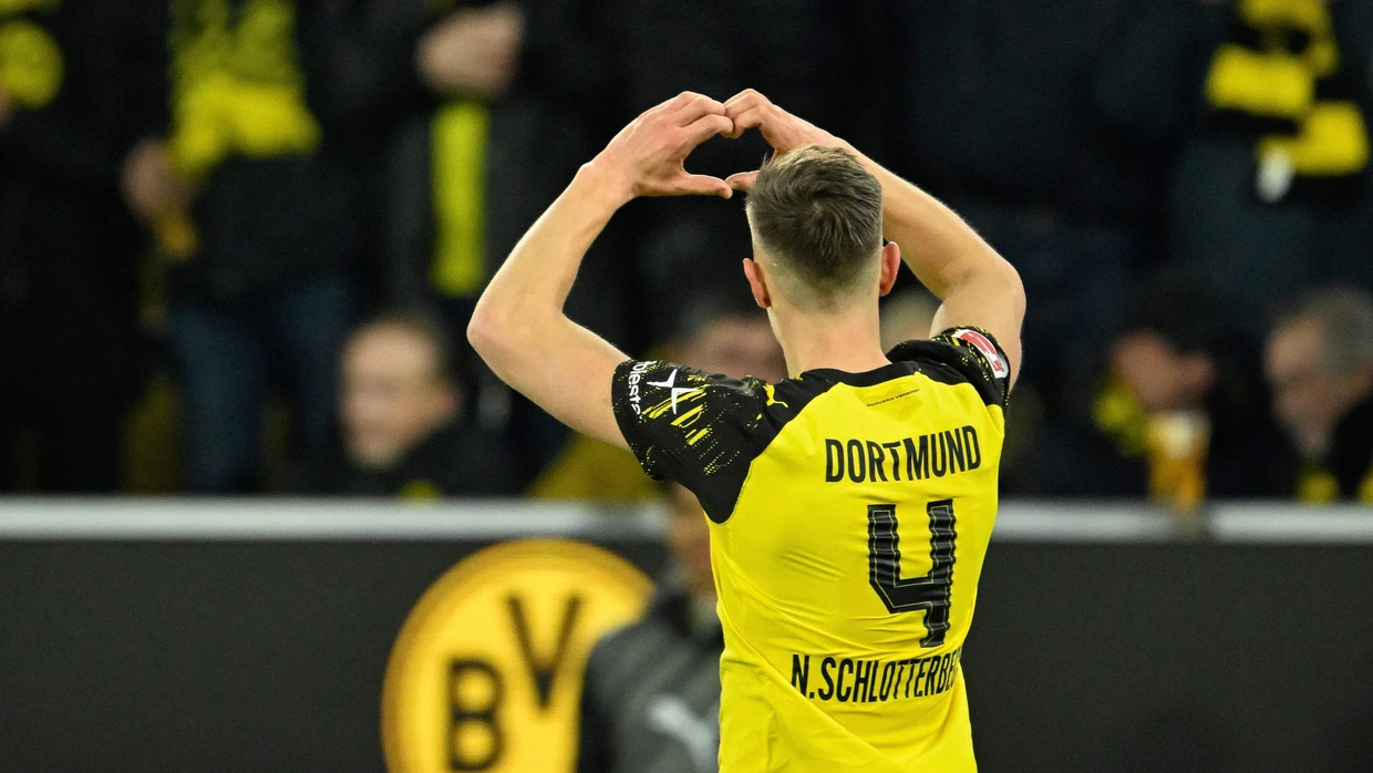 Ein Herz für den BVB? Bleibt Nico Schlotterbeck in Dortmund oder geht er?