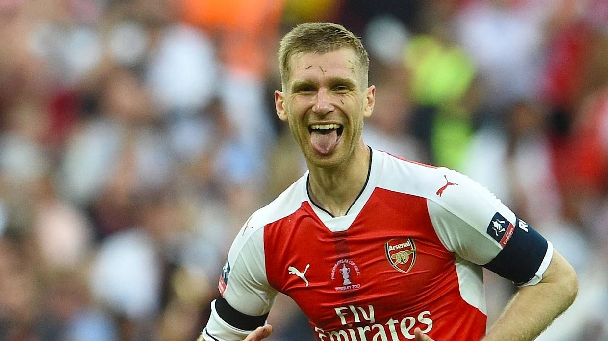 Ein Gunner durch und durch: Per Mertesacker beendet seine Karriere und wird Nachwuchsleister bei Arsenal