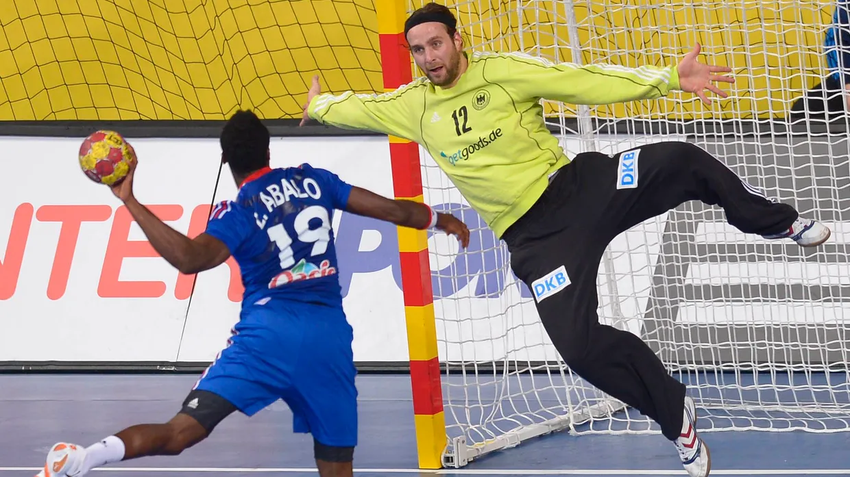 An mir kommst du nicht vorbei! Heinevetter im Spiel gegen Frankreich