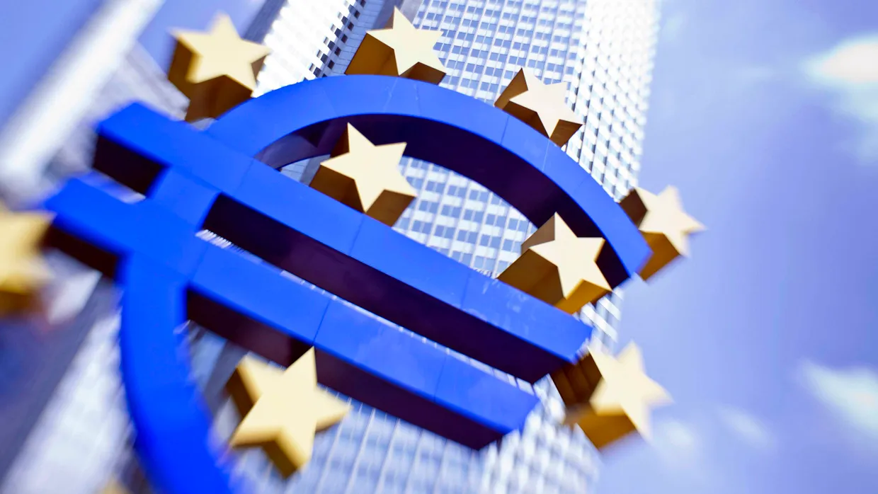 Vor einem Monat hatte die EZB überraschend ihren Leitzins auf das Rekordtief von 0,25 Prozent gekappt