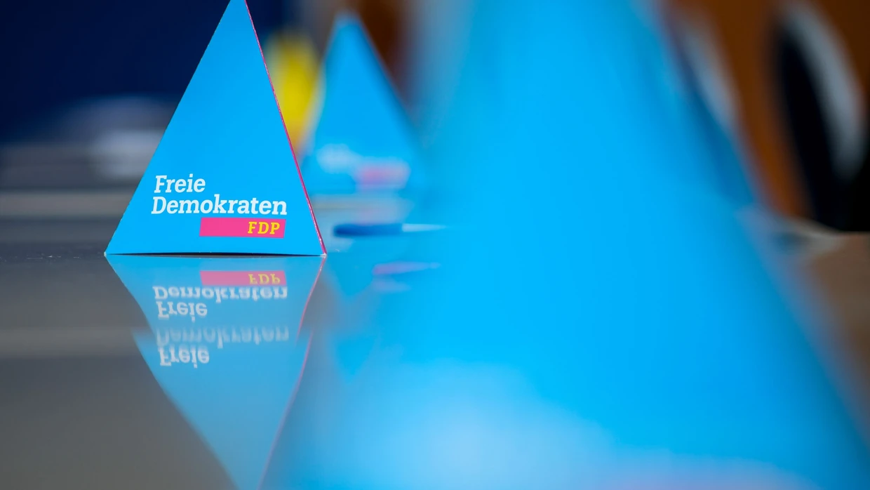 Die hessische FDP hat auf ihrem Parteitag in Gießen eine neue Generalsekretärin gewählt.