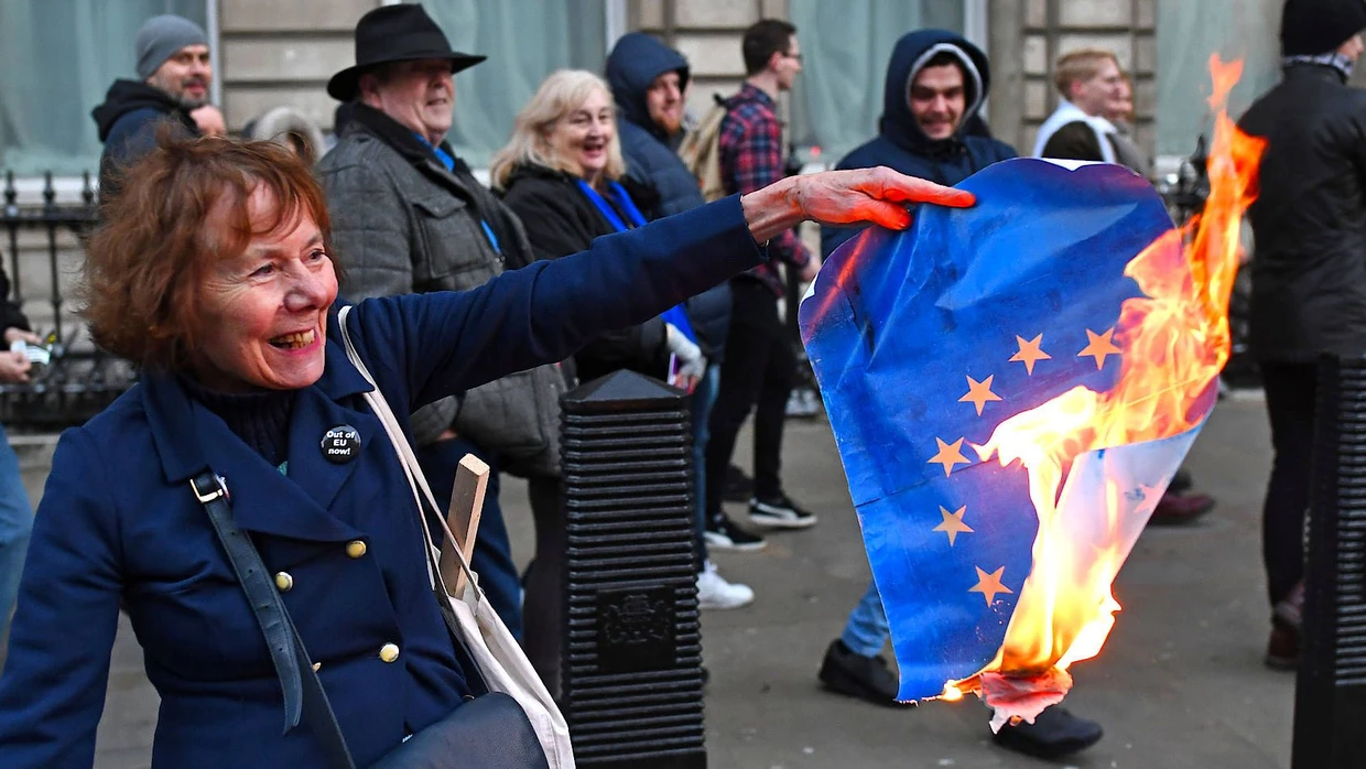 Für die Anhänger des Brexits steht die Quelle allen Übels schon längst fest.