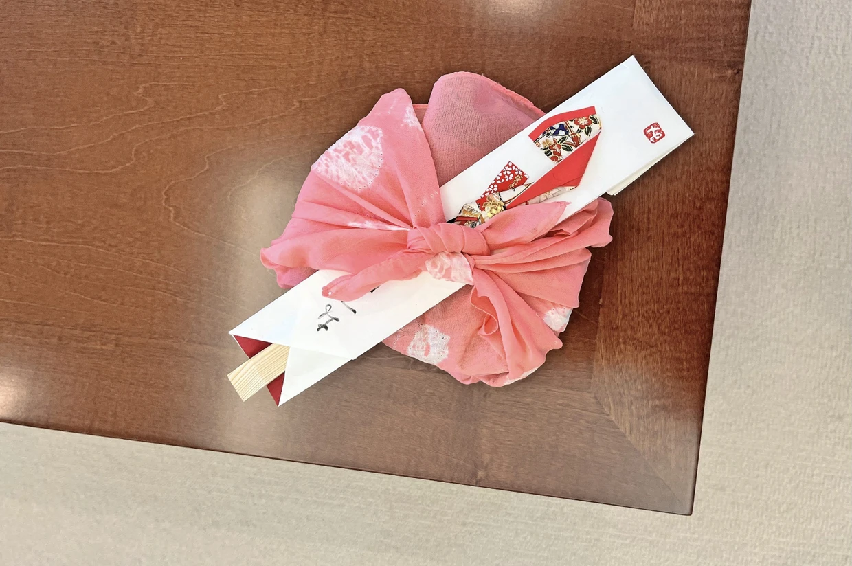 Bento-Box im Furoshiki