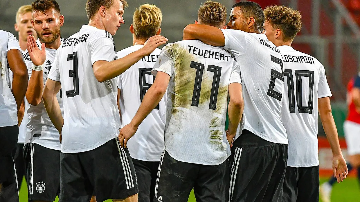 Cedric Teuchert und Luca Waldschmidt trafen in Ingolstadt für die deutsche U21.