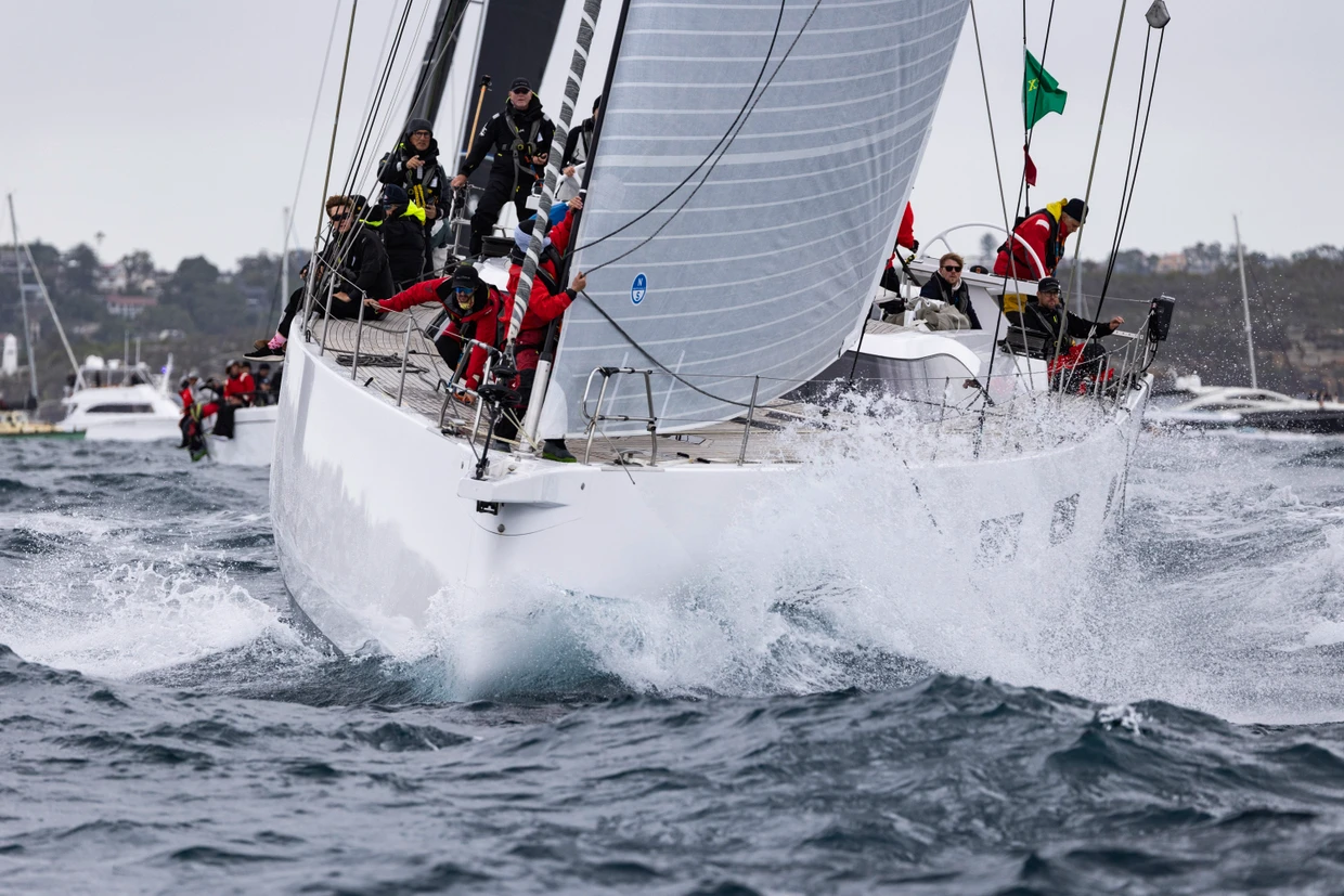 Here we go: Stollmann and his crew on the way to Hobart