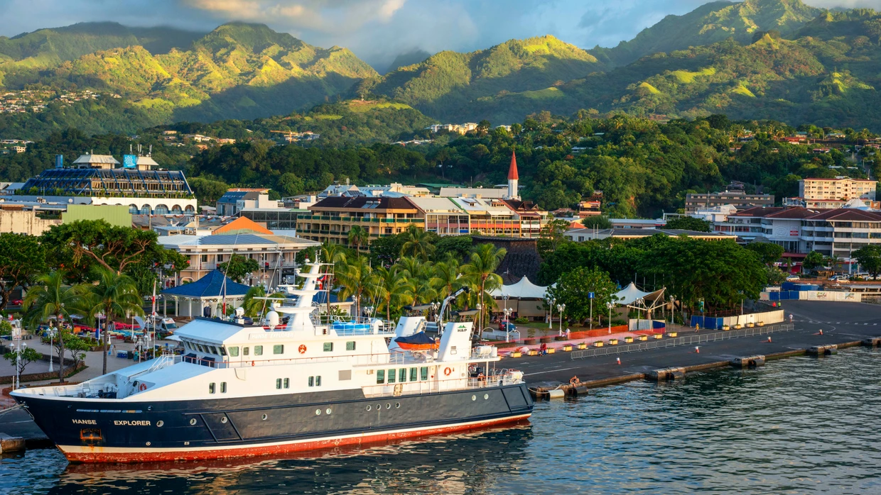 Der Hafen der Stadt Papeete auf Tahiti. Drogenschmuggler nutzen die Inseln Französisch-Polynesiens als Zwischenstopp auf der Route Südamerika-Australien.