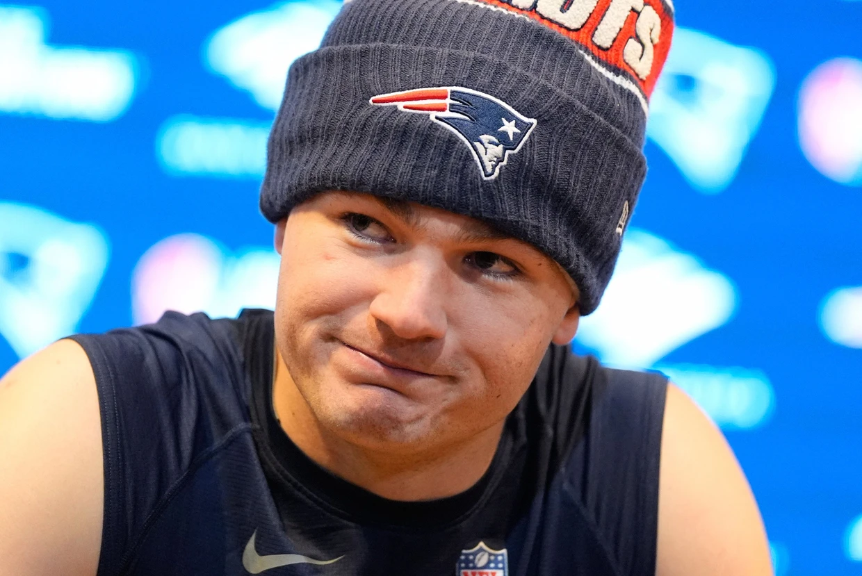 Guter Typ: Drake Maye bei einer Pressekonferenz