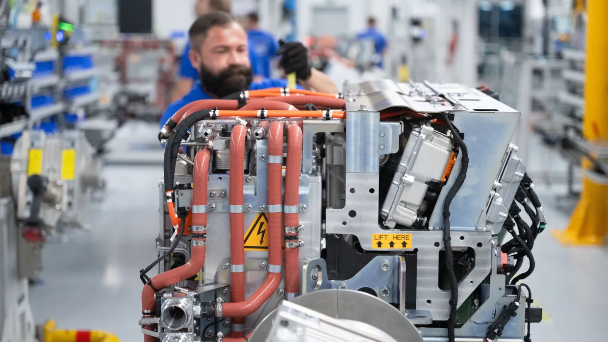 Produktion von Brennstoffzellen-Antriebssystemen bei Bosch: keine Kunden für Zukunftsprodukte.