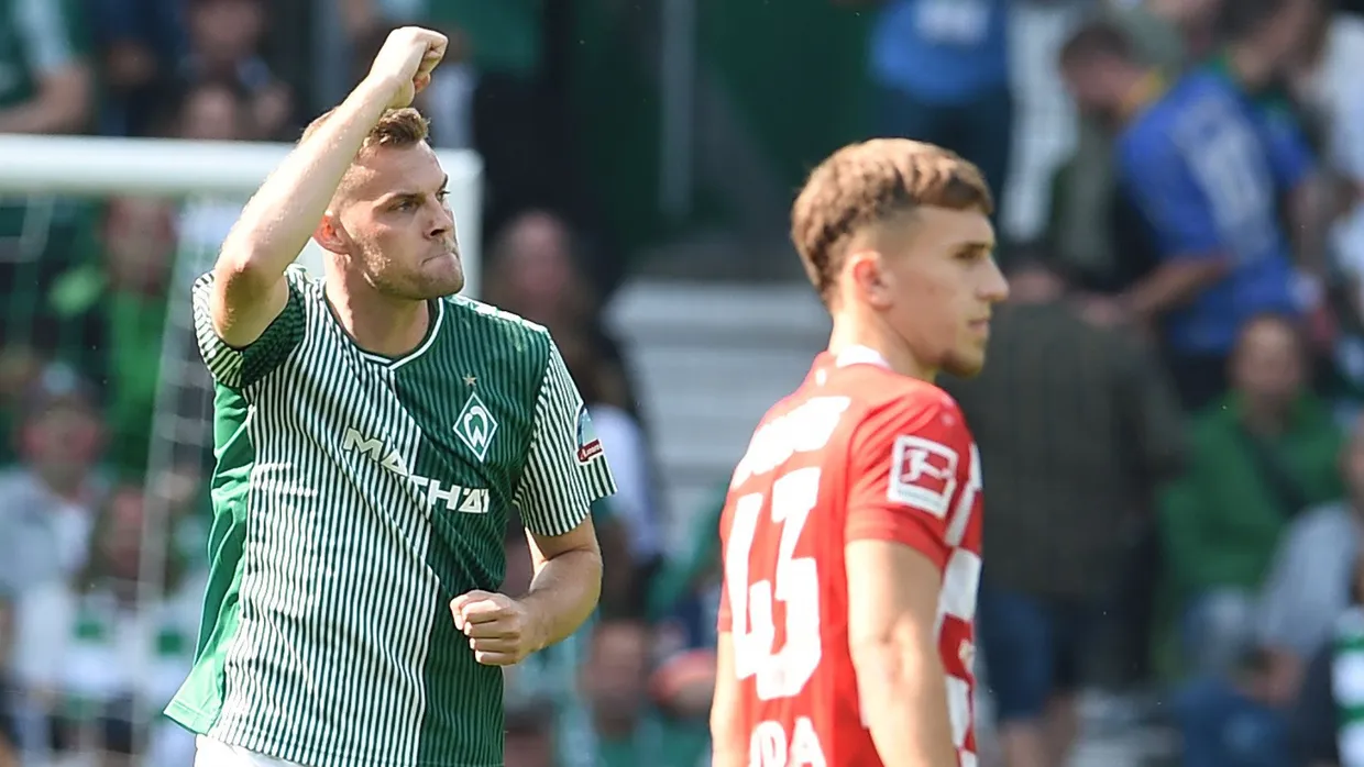 Bremens Marvin Ducksch ebnete Werder Bremen früh den Weg zum Sieg über Mainz.