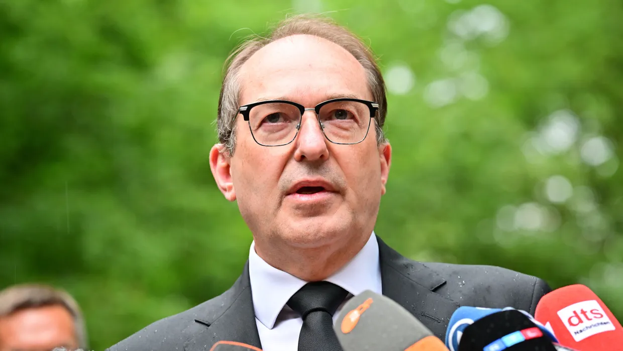 Dobrindt nach dem Anschlag in Berlin