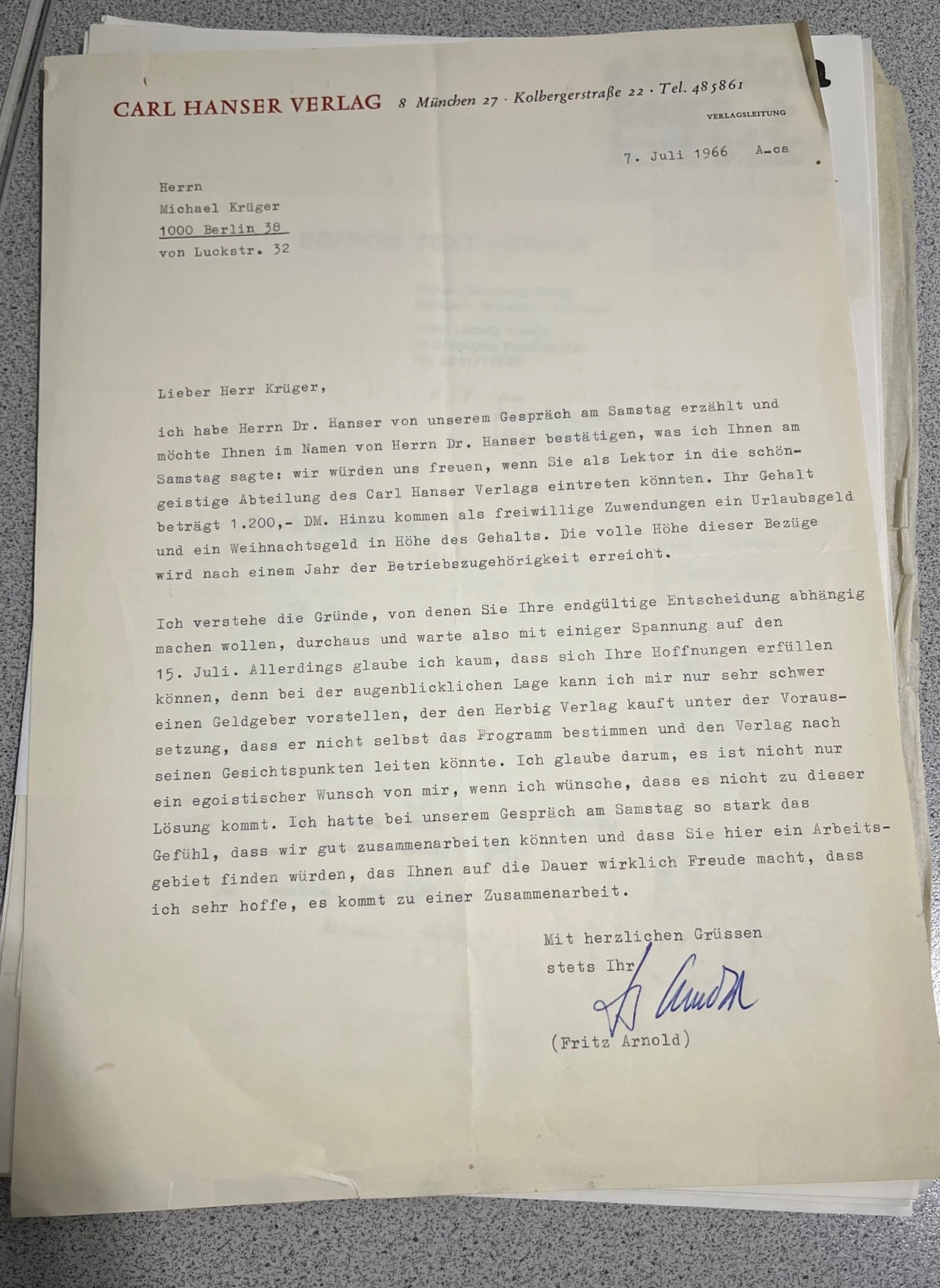  1966 trat Michael Krüger in „die schöngeistige Abteilung“ des Carl Hanser Verlags ein.