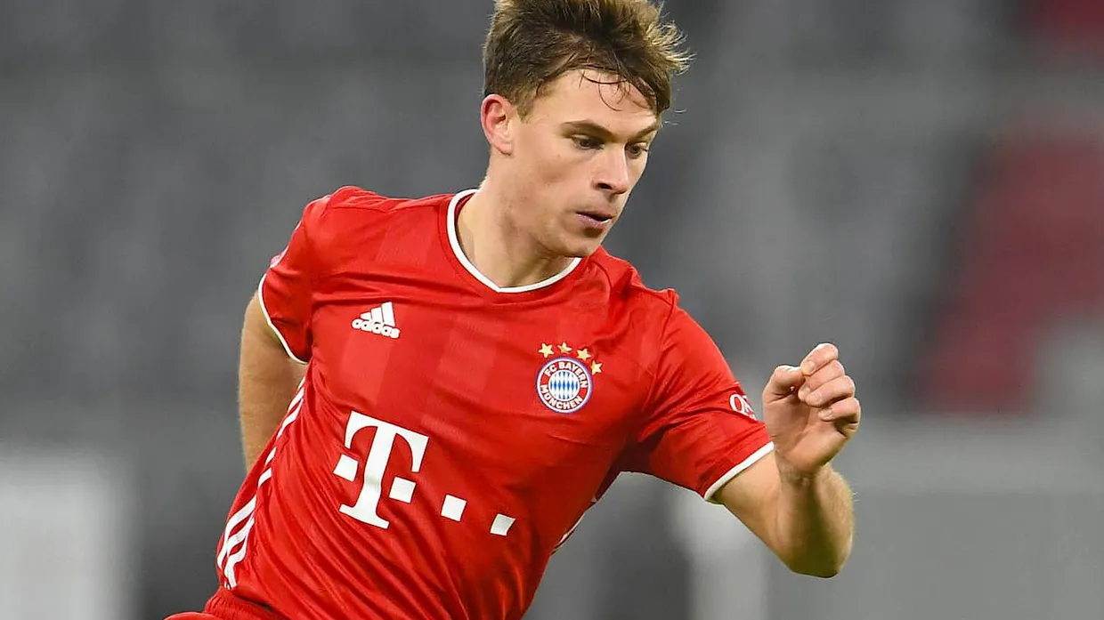 Weltklasse auf zwei Positionen: Joshua Kimmich, 25 Jahre alt, kann’s im Mittelfeld, aber auch als Rechtsverteidiger.