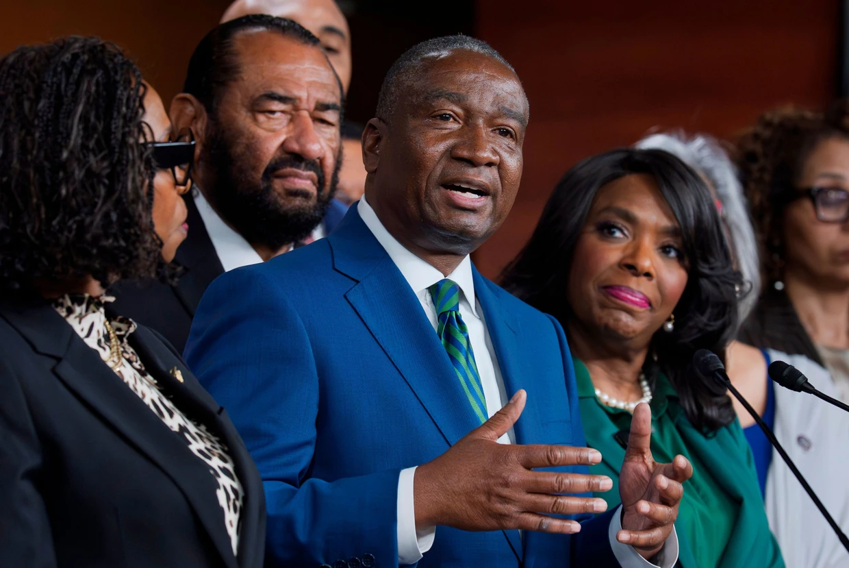 Cleo Fields, der Abgeordnete des nun für illegal erklärten 6. Kongressbezirks in Louisiana, gab am 29. April 2026 im Kapitol seinen Protest gegen das Urteil des Obersten Gerichtshofs zu Protokoll.