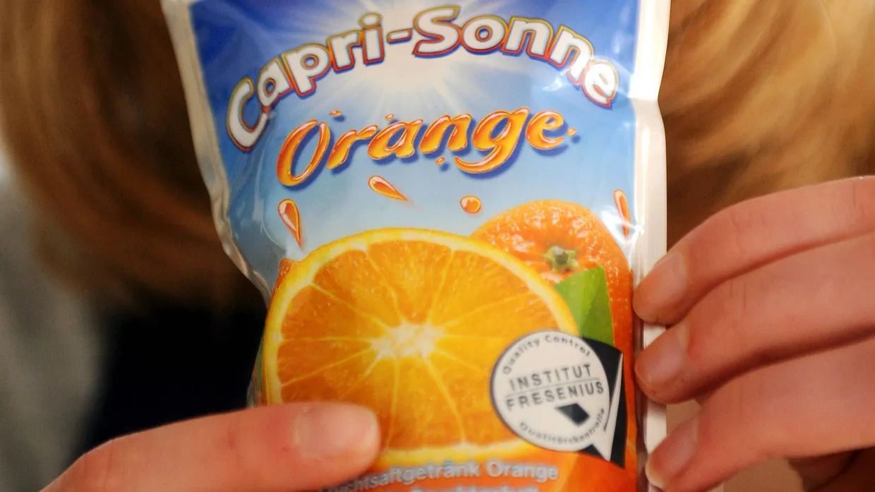Pro Beutel umgerechnet sechseinhalb Stück Würfelzucker: Capri-Sonne Orange