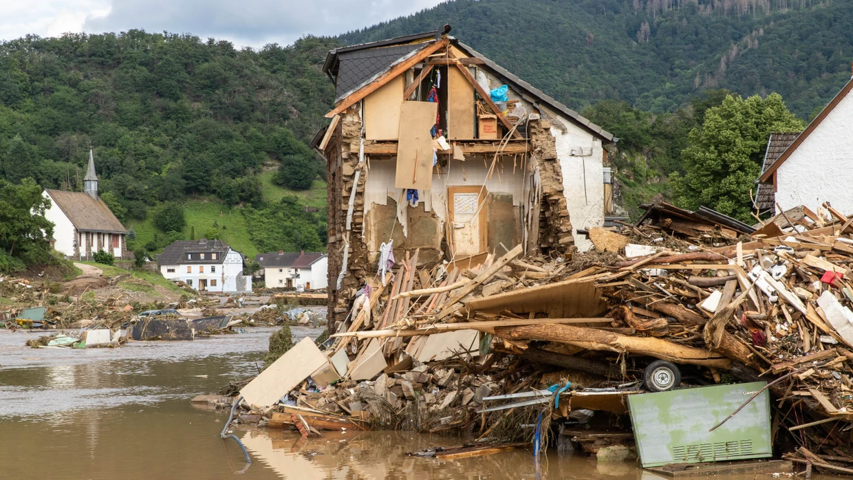 The flood in the Ahr Valley in 2021: the most expensive natural disaster to date and the deadliest with over 200 victims.