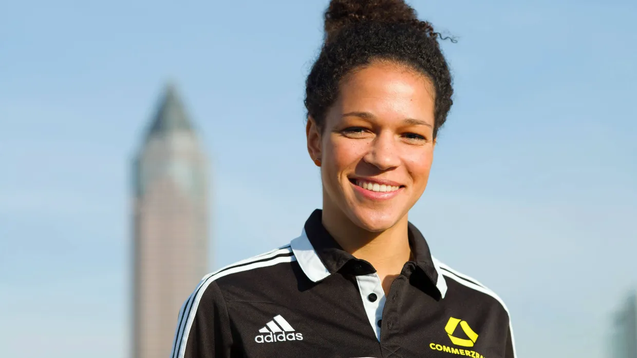 Ob Celia Sasic auch nächste Saison noch in Frankfurt spielt, ist unsicher