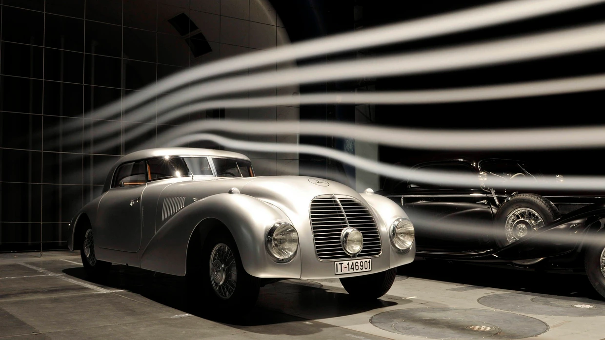 Mercedes erweckt Stromlinienwagen 540 K zu neuem Leben | FAZ