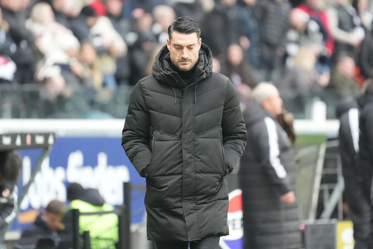 „Zum Beten in die Kirche gehen“: Angesichts der Personalnot kündigt Riera die ein oder andere Überraschung an.