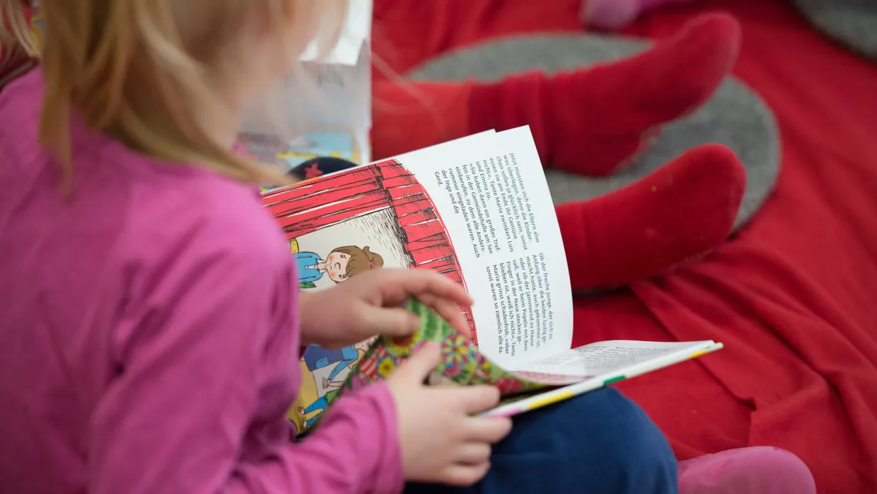 Vorbereitung auf die Schule: Kitas sollen sich auch als Ort frühkindlicher Bildung verstehen - und dafür mehr Geld bekommen.