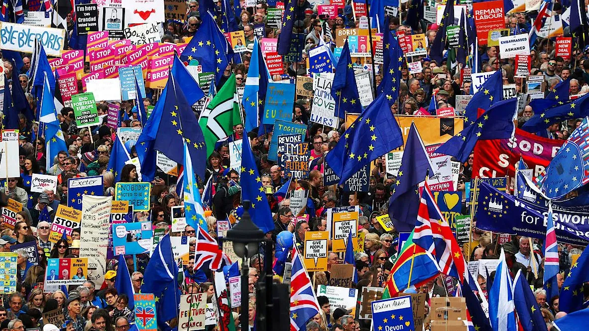 Zumindest die „Peoples Vote“-Demonstranten haben sich über die Verschiebung gefreut.