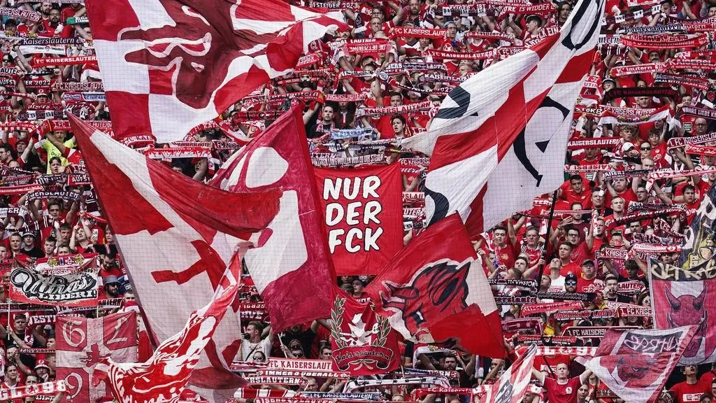 Rote Teufel, rote Wand: Die Gäste aus Darmstadt dürfen sich auf die beeindruckende Kulisse auf dem Betzenberg einstellen.