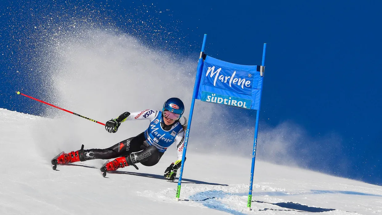 Beste Bedingungen für die beste Skiläuferin: Mikaela Shiffrin auf dem Weg zu ihrem 53. Weltcupsieg.