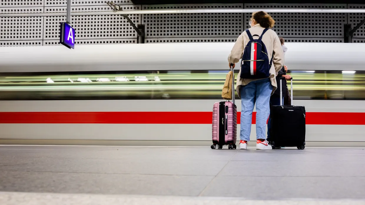 Die Bahn nervt mit ihrer Unpünktlichkeit viele Fahrgäste.