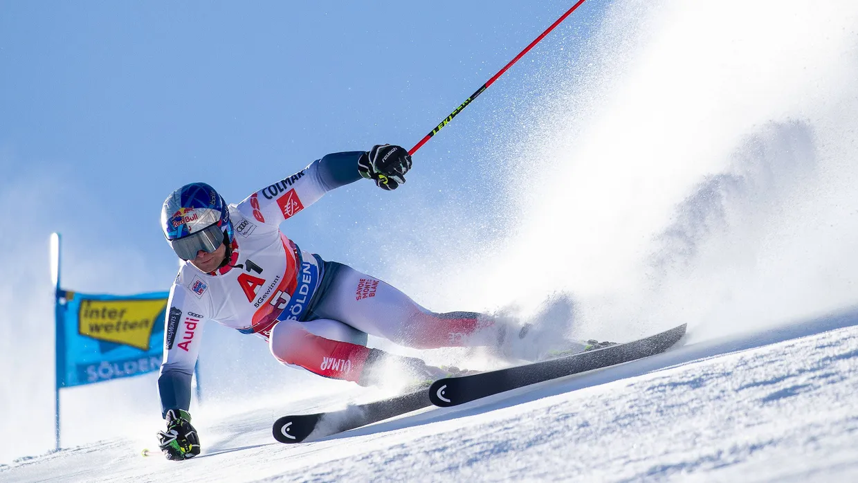 Es geht wieder los: Vorjahressieger Alexis Pinturault auf dem Rettenbachgletscher.