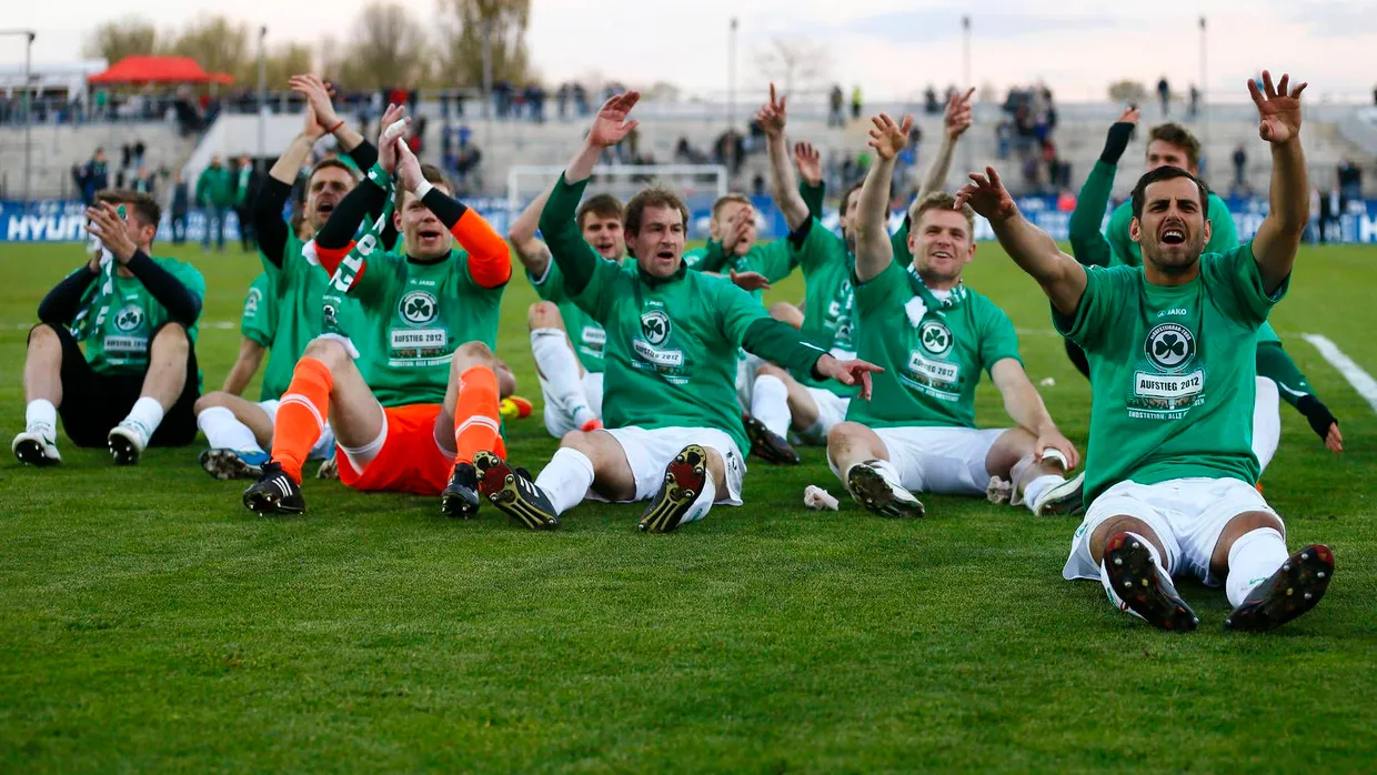 Endlich erstklassig: Fürth feiert in Frankfurt endgültig den Aufstieg in die Bundesliga