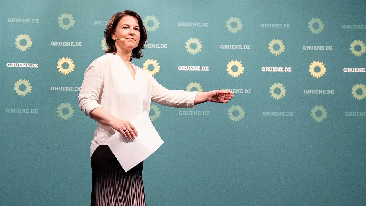 Hatte sich mehr erhofft: Annalena Baerbock kommentiert am Sonntagabend in Berlin das Wahlergebnis von Sachsen-Anhalt.