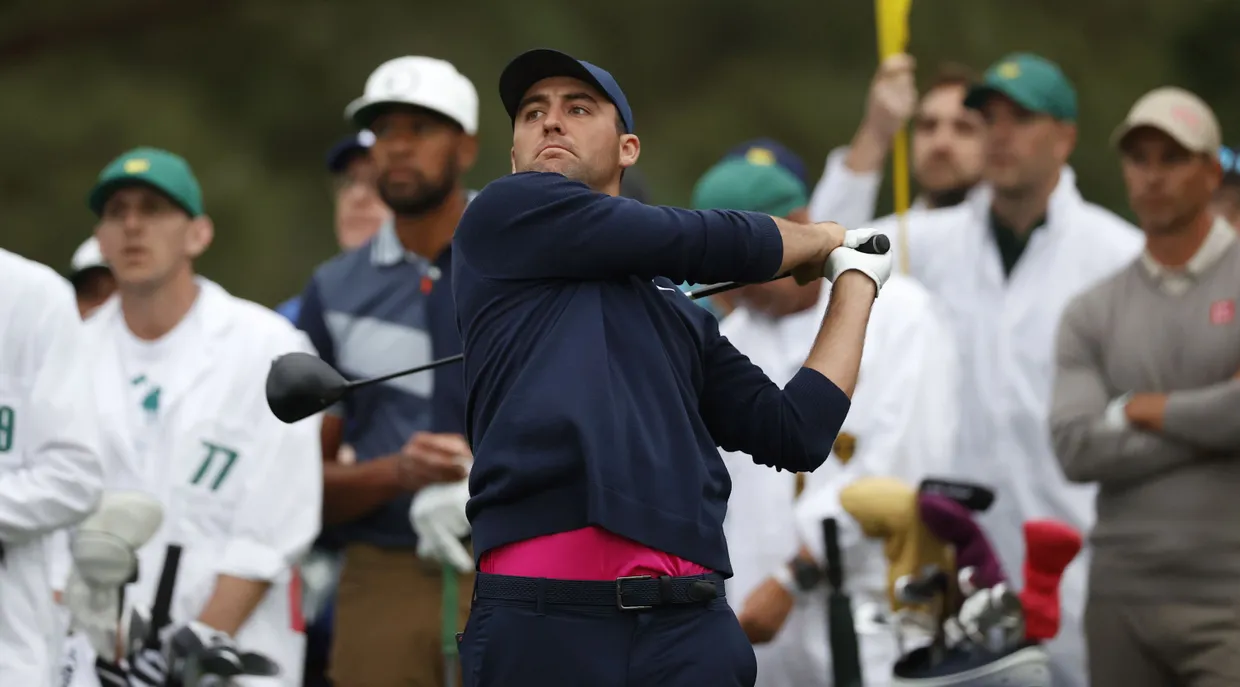 Scottie Scheffler setzte sich im Augusta National Golf Club vom Feld ab.