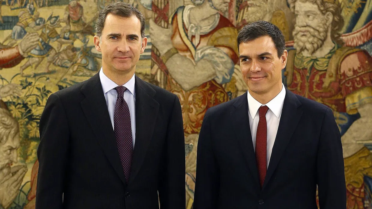 Einer schöner als der andere? König Felipe VI. und Pedro Sánchez