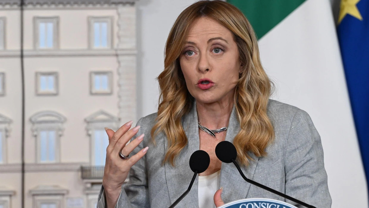Giorgia Meloni: KI-Fotos und Deepfakes aus Sri Lanka | FAZ
