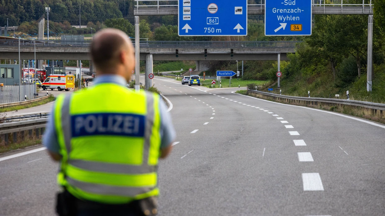 An der deutsch-schweizerischen Grenze bei Rheinfelden kam es zu zwei vorläufigen Festnahmen.