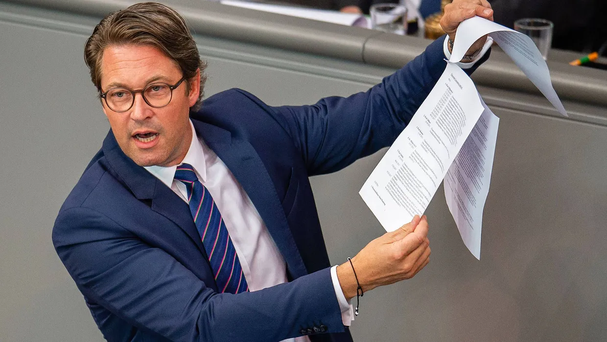 Bundesverkehrsminister Andreas Scheuer (CSU) spricht Ende Juni bei einer aktuellen Stunde zum Scheitern der Pkw-Maut im Bundestag.